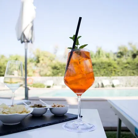 Sicilias Depandance *